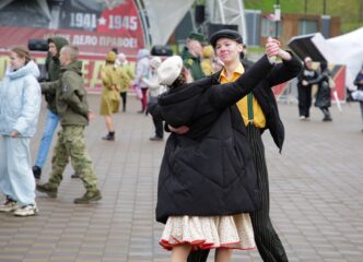 Во Всеволожске прошел танцевальный фестиваль «Весна Победы»